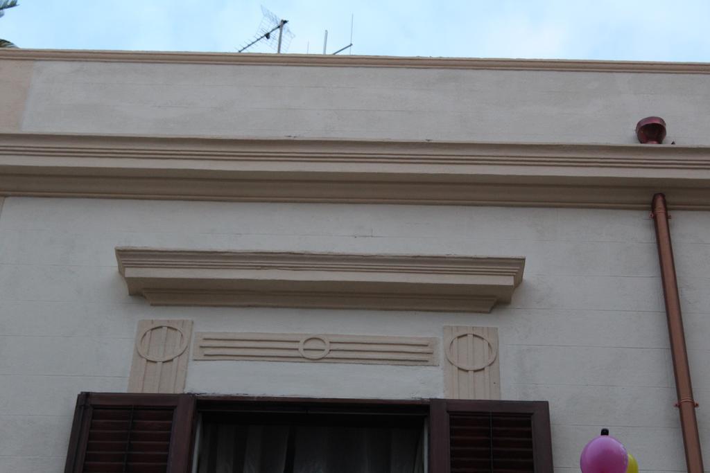 Palazzo Taormina Apartment กัสเตลลัมมาเร เดล โกลโฟ ภายนอก รูปภาพ