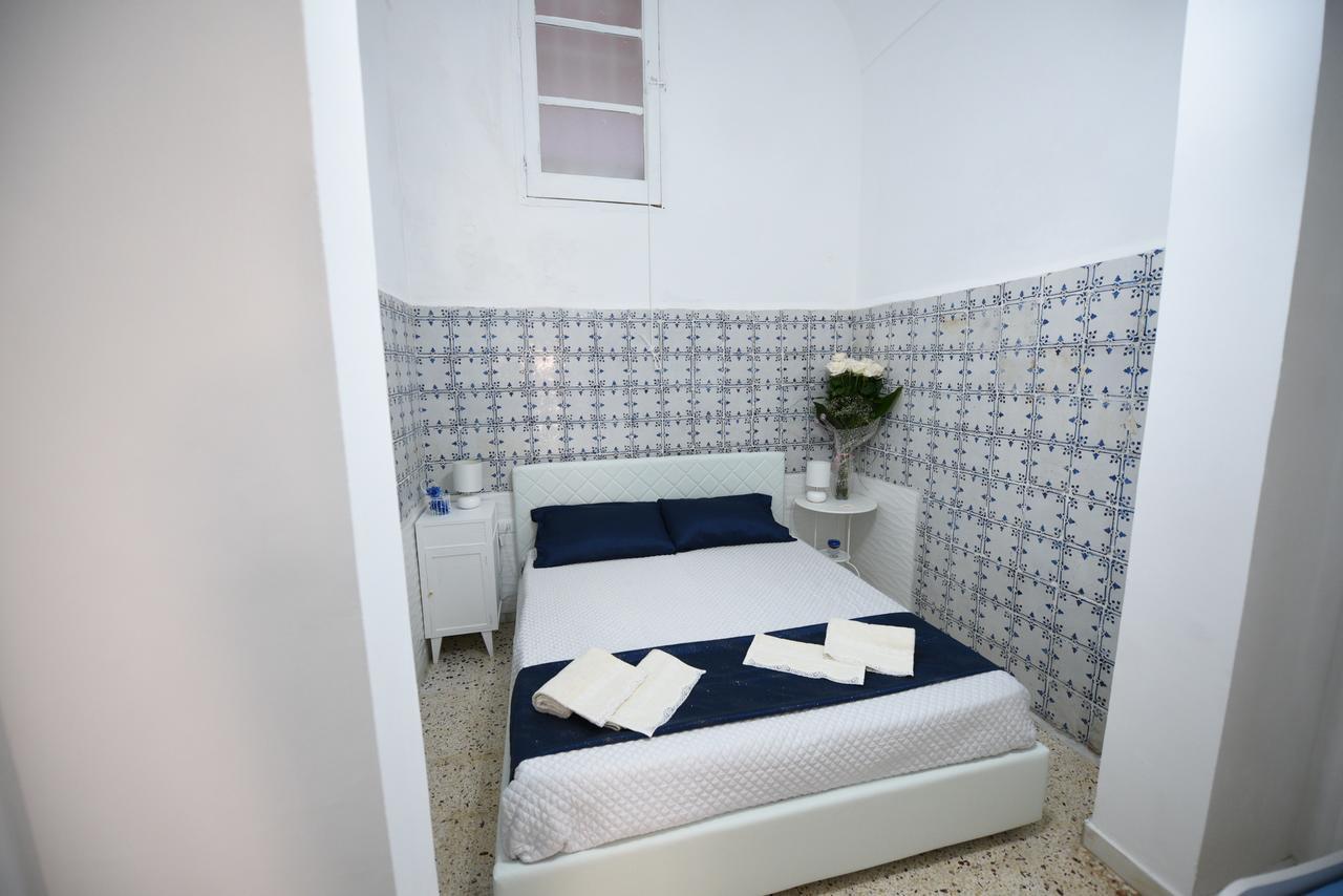 Palazzo Taormina Apartment กัสเตลลัมมาเร เดล โกลโฟ ภายนอก รูปภาพ